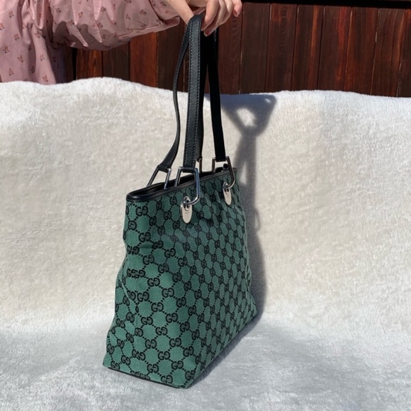 NWT Authentic Gucci Woven GG Traveling Ring Tote​ - Picture 2 of 6
